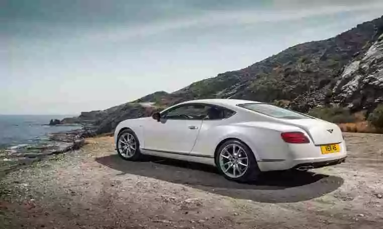 Ride A Bentley Gt V8 Convertible In Dubai