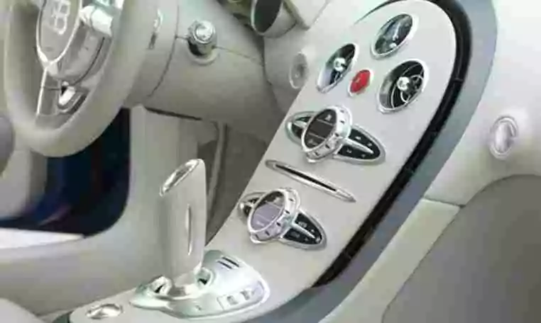 Bugatti Veyron  ride in Dubai 